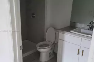 1161 SW 8th Ave, Florida City, FL 33034 - Photo 6