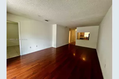 6001 Shakerwood Cir #204, Tamarac, FL 33319 - Photo 8