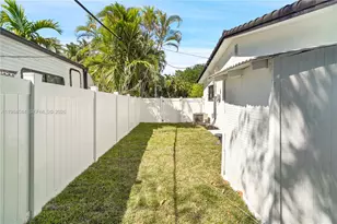 10 NW 100th St, Miami Shores, FL 33150 - Photo 36