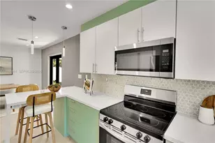 10 NW 100th St, Miami Shores, FL 33150 - Photo 16