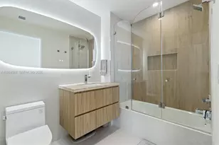 700 NE 24th St, Miami, FL 33137 - Photo 26