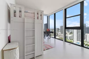 700 NE 24th St, Miami, FL 33137 - Photo 20