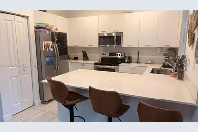 12383 NW 23rd Ct, Miami, FL 33167 - Photo 10