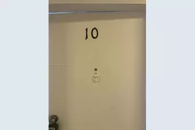 2312 SW 17th St #10, Miami, FL 33145 - Photo 8