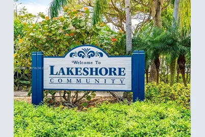 889 Hamilton Dr #889L, Homestead, FL 33034 - Photo 2
