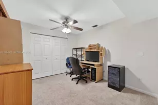 889 Hamilton Dr, Homestead, FL 33034 - Photo 18