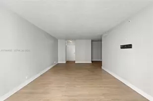 3001 S Ocean Dr, Hollywood, FL 33019 - Photo 8