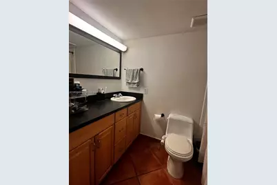 1801 S Treasure Dr #324, North Bay Village, FL 33141 - Photo 4