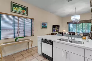 9224 Grand Canal Dr, Miami, FL 33174 - Photo 10