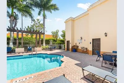 10022 NW 7th St #206, Miami, FL 33172 - Photo 22