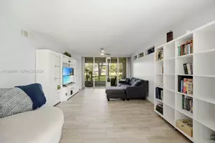 7532 NW 86th Terrace, Tamarac, FL 33321 - Photo 10