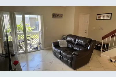 17505 NW 67th Pl #I-11, Hialeah, FL 33015 - Photo 6