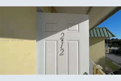 505 NW 177th St #212, Miami Gardens, FL 33169 - Photo 2