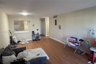 505 NW 177th St, Miami Gardens, FL 33169 - Photo 4