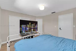 1086 SE 5th Ct, Dania Beach, FL 33004 - Photo 18