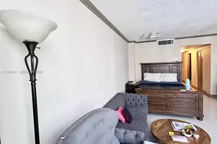 999 Brickell Bay Dr, Miami, FL 33131 - Photo 18