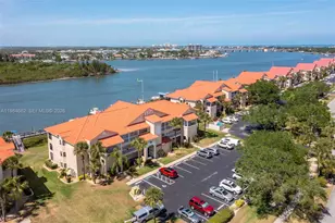 452 Bouchelle Dr, New Smyrna Beach, FL 32169 - Photo 2