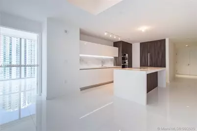 851 NE 1st Ave #3601, Miami, FL 33132 - Photo 6