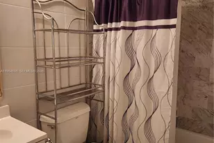 681 S Hollybrook Dr, Pembroke Pines, FL 33025 - Photo 6