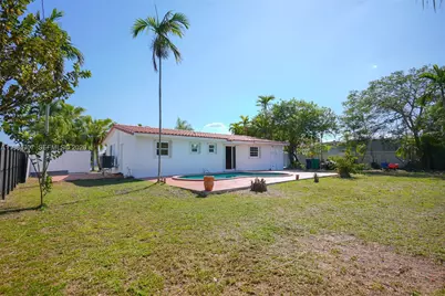 10521 SW 41st Ter, Miami, FL 33165 - Photo 40