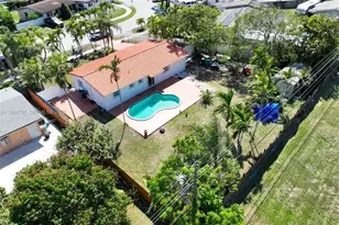 10521 SW 41st Terrace, Miami, FL 33165 - Photo 58