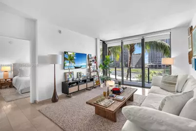 68 SE 6th St #806, Miami, FL 33131 - Photo 12