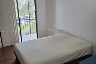 8065 SW 107th Ave, Miami, FL 33173 - Photo 16