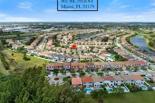 901 NE 191st St, Miami, FL 33179 - Photo 2
