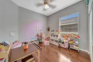 1531 SW 194th Terrace, Pembroke Pines, FL 33029 - Photo 32