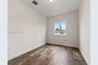 1514 NW 5th Ave, Florida City, FL 33034 - Photo 18