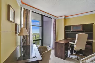 800 Parkview Dr, Hallandale Beach, FL 33009 - Photo 10