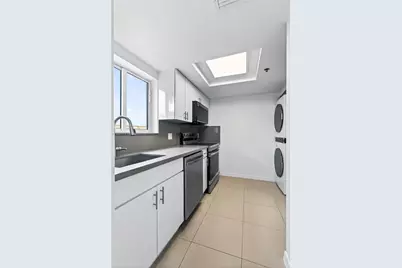 2475 NW 16th St Rd #211, Miami, FL 33125 - Photo 12