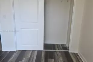 301 Golden Isles Dr, Hallandale Beach, FL 33009 - Photo 10