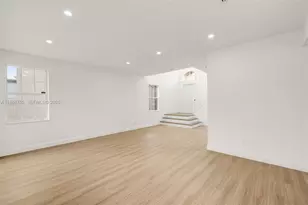 1392 NW 159th Ln, Pembroke Pines, FL 33028 - Photo 8