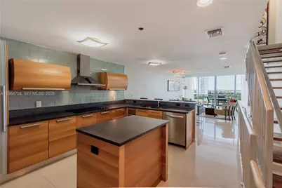 2950 NE 188th St #504, Aventura, FL 33180 - Photo 4