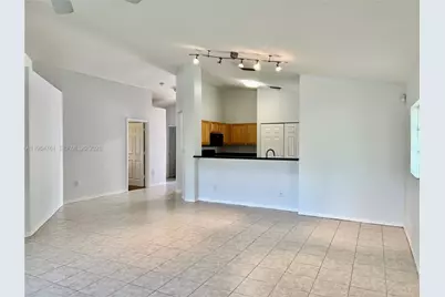 11854 SW 8th St #0, Pembroke Pines, FL 33025 - Photo 8