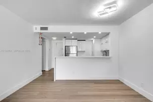 1101 Hillcrest Ct, Hollywood, FL 33021 - Photo 8