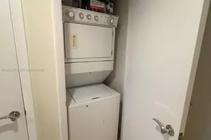 1800 S Ocean Dr, Hallandale Beach, FL 33009 - Photo 30