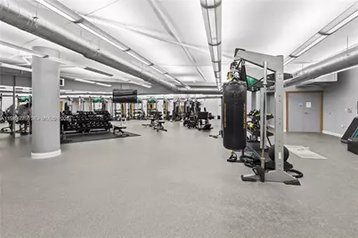 253 NE 2nd St #433, Miami, FL 33132 - Photo 10