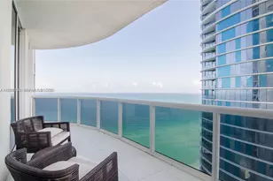 15811 Collins Ave, Sunny Isles Beach, FL 33160 - Photo 2