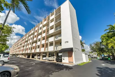 1731 SE 15th St #406, Fort Lauderdale, FL 33316 - Photo 2