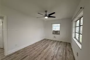 1942 NE 172nd St, North Miami Beach, FL 33162 - Photo 2