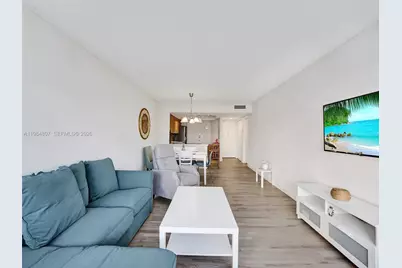 1351 NE Miami Gardens Dr #203E, Miami, FL 33179 - Photo 4