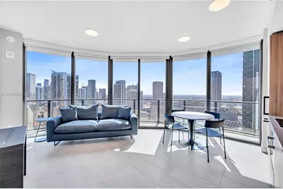 121 NE 5th St #3005, Miami, FL 33130 - Photo 1