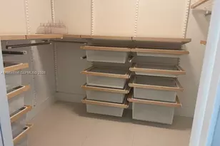 11113 Biscayne Blvd, Miami, FL 33181 - Photo 16