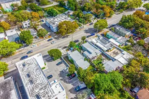 844 NW 29th St, Miami, FL 33127 - Photo 10