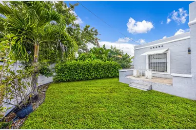 844 NW 29th St, Miami, FL 33127 - Photo 2