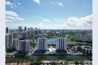 3675 N Country Club Dr #1907, Aventura, FL 33180 - Photo 16