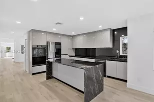 588 Mokena Dr, Miami Springs, FL 33166 - Photo 8