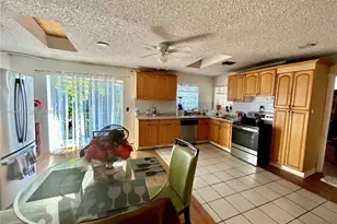 12010 SW 189th St, Miami, FL 33177 - Photo 4